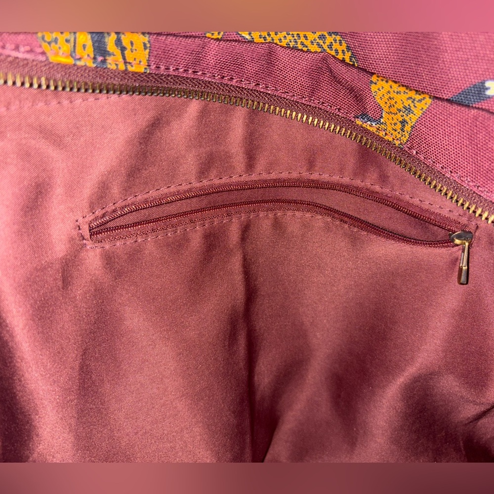 Modcloth Maroon Leopard Print Tote Bag - Picture 5 of 9